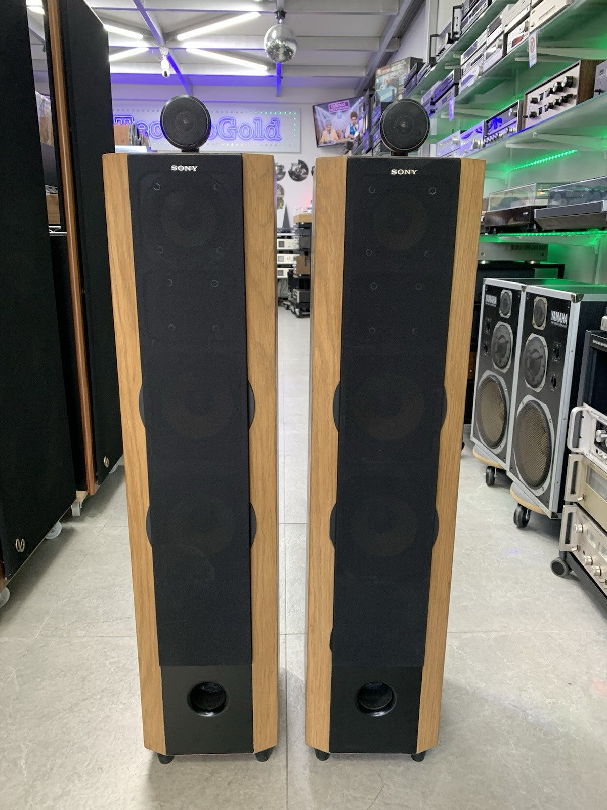 SONY SS X9ED High End Speakers 4 Way 250 Watts RMS Vintage 2000 WORK Good Look