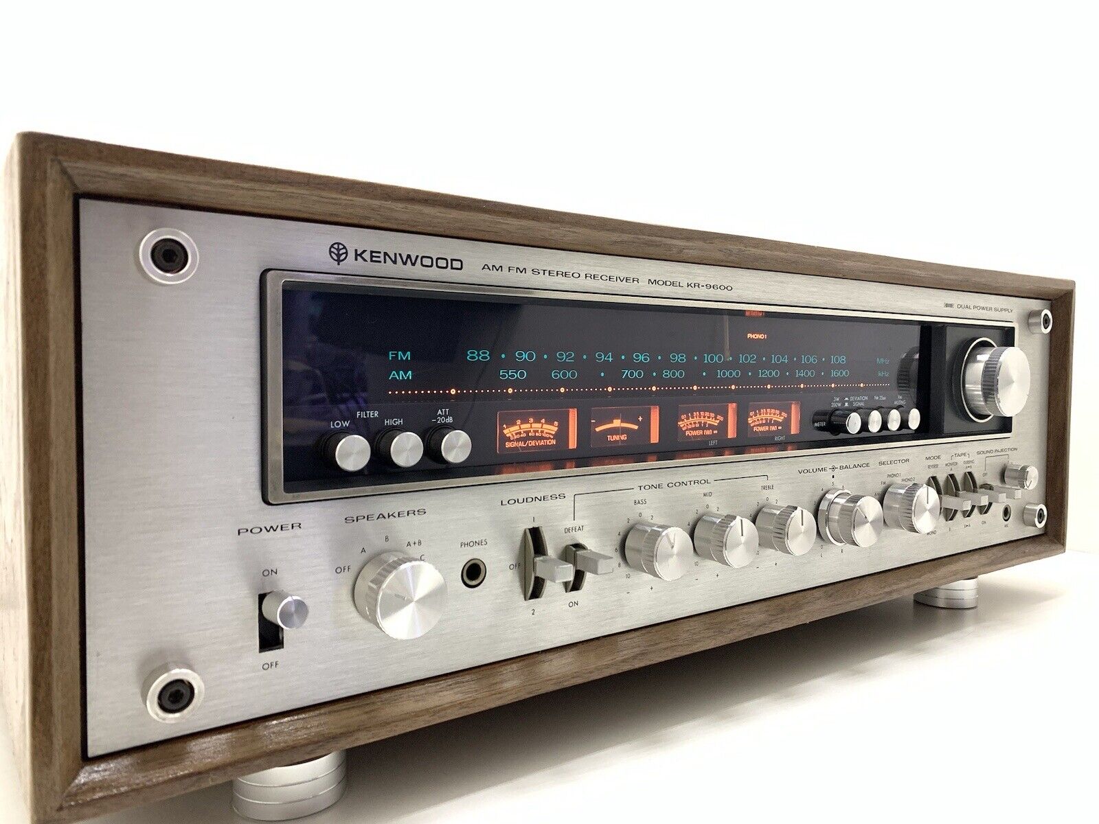 KENWOOD KR-9600 FM Stereo Receiver 2 X 160 Watts RMS Vintage 1976 WORK Good Look