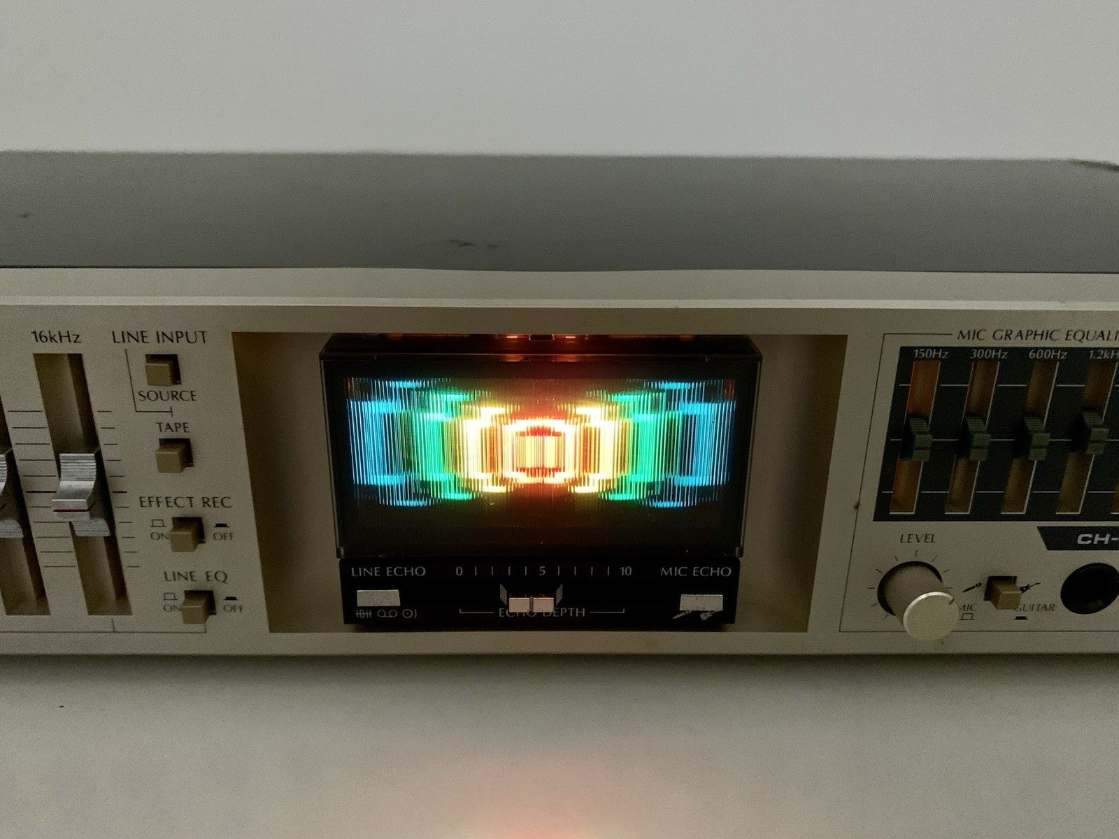 Sansui RG-707 Stereo Graphic Equalizer Consolette Vintage 1983 Work Good Look