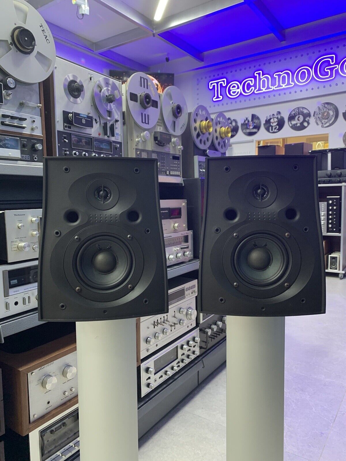 Bowers & Wilkins B&W SOLID SOLUTIONS S100 Speaker 100 Watts RMS Hi End Good Look