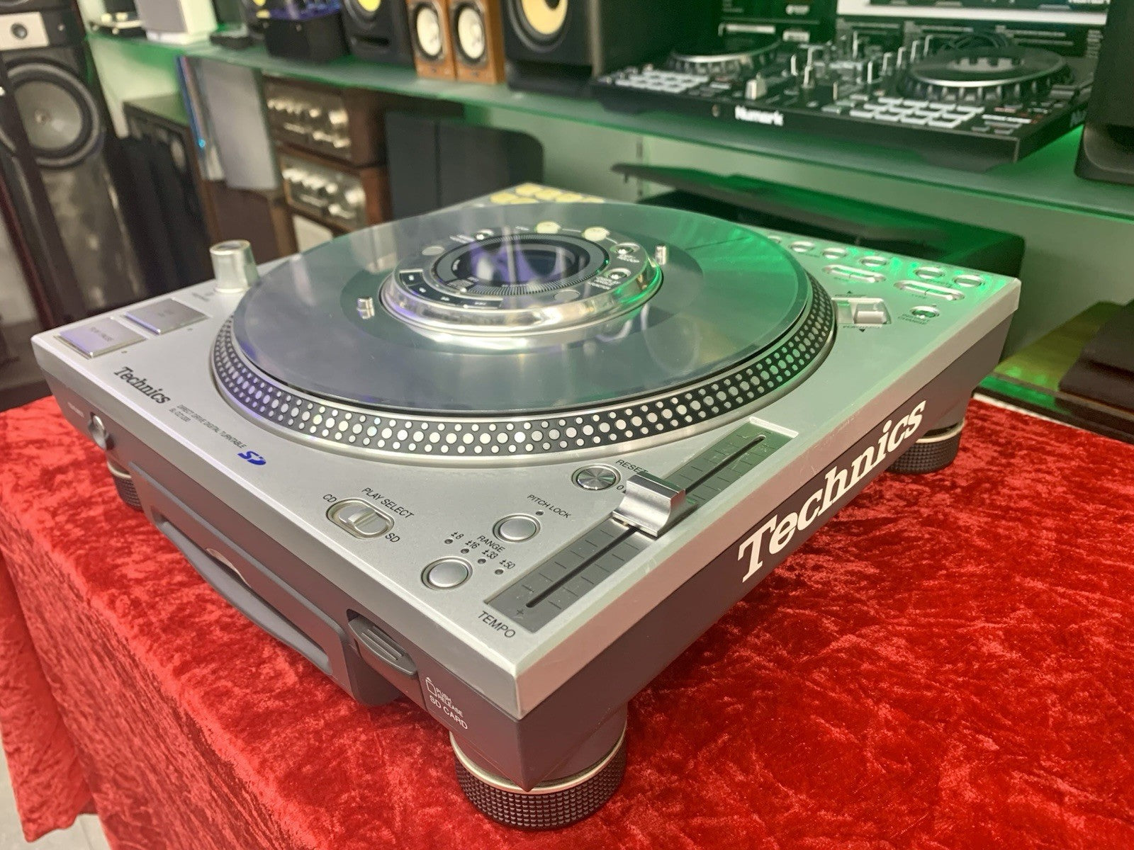 TECHNICS SL DZ1200 CDJ Stereo Compact Disc Player Vintage 2004 Working Good Look