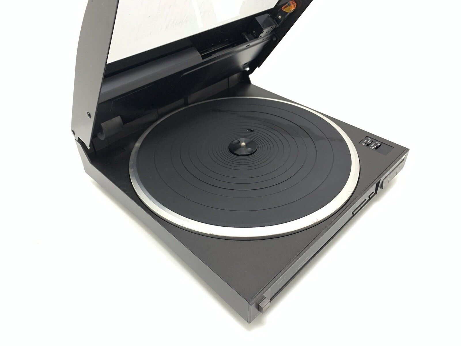 TECHNICS SL J11 D Belt Drive Linear Track Turntable  Vintage 1985 Work Good Look