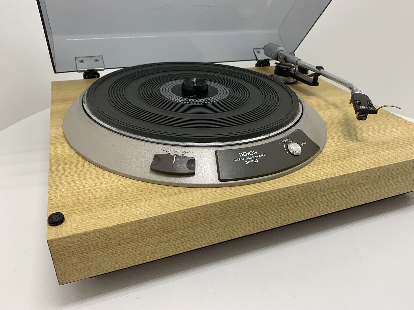 DENON DP-790 Turntable Servo Direct Drive Player High End Vintage 1975 Good Look
