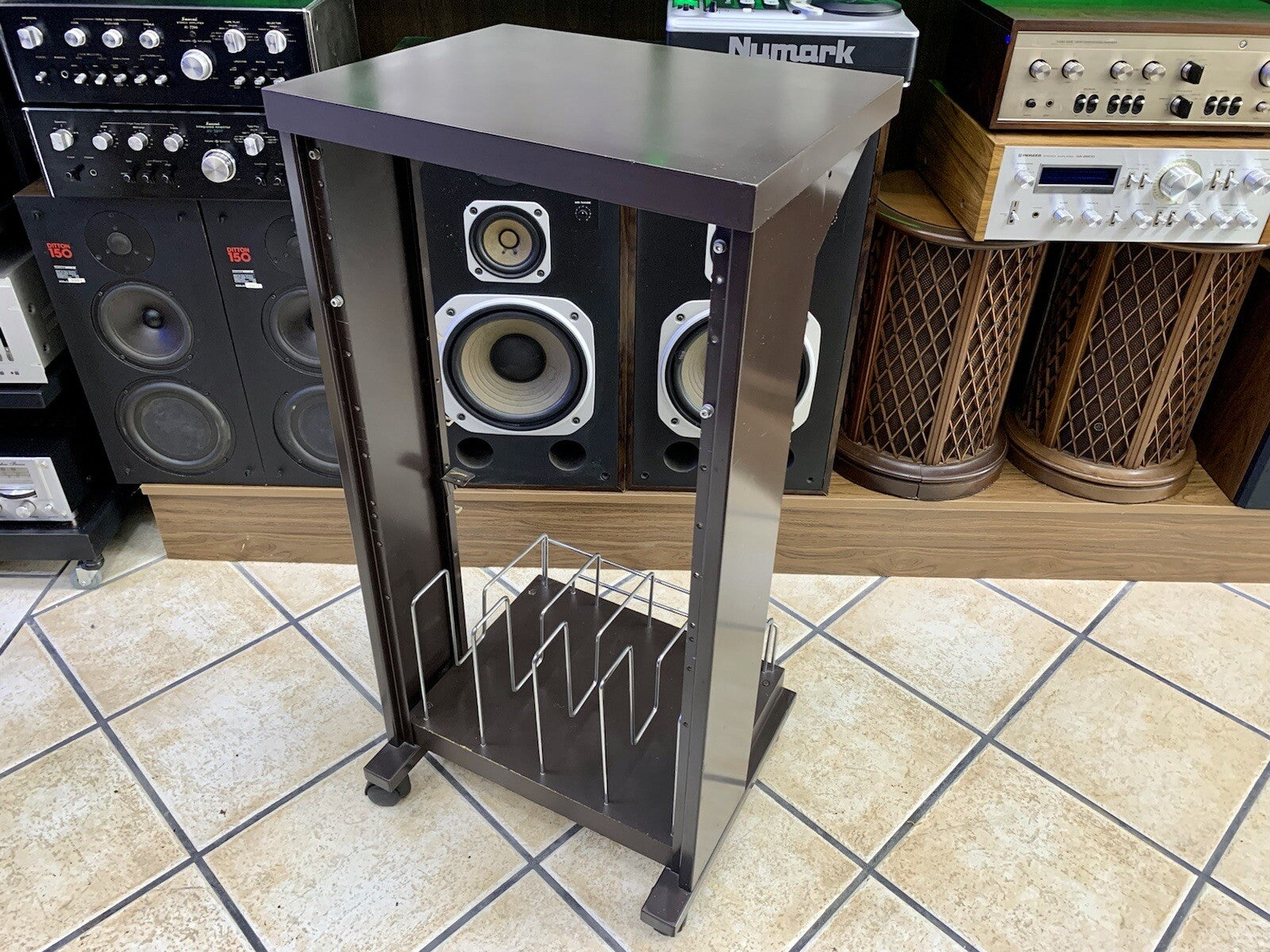 FISHER RA-7000 Original Audio Rack Very Rare Vintage 70's for TECHNICS Good Look