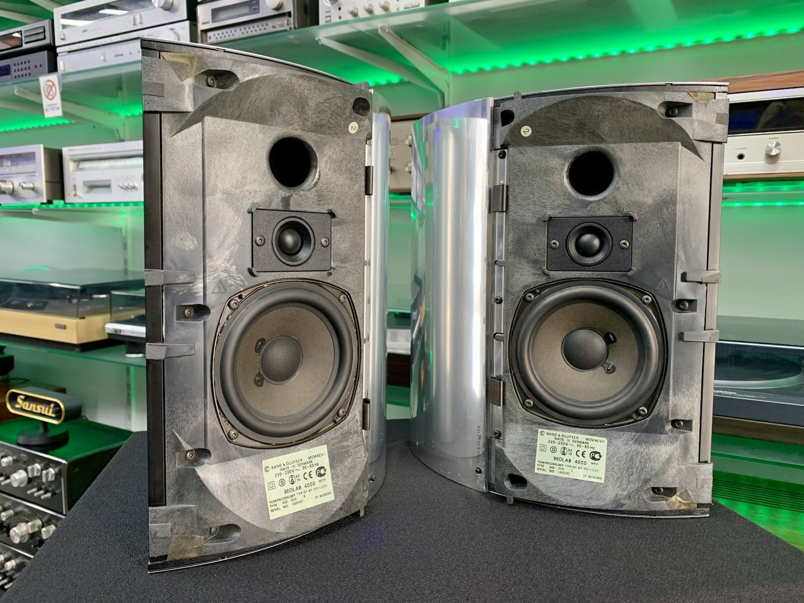 Bang Olufsen B&O BEOLAB 4000  ACTIVE Speaker 2Way 125W Working Perfect GOOD LOOK