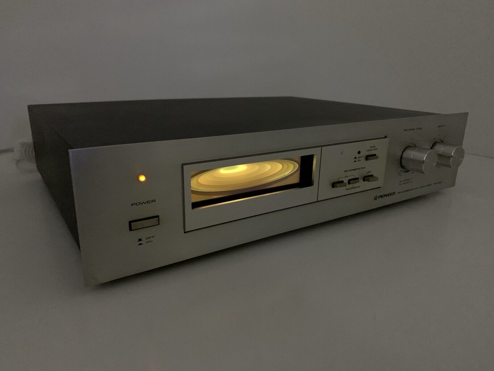 PIONEER Stereo REVERBERATION AMPLIFIER SR-303 Vintage 1980 Work PERFECT GoodLook