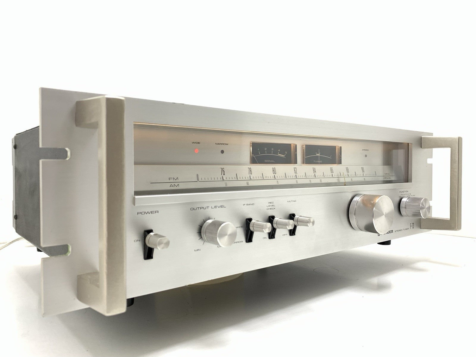 PIONEER F 73 AM/FM 76-108MHz Stereo Analogue Tuner Vintage 1980 WORK Good Look