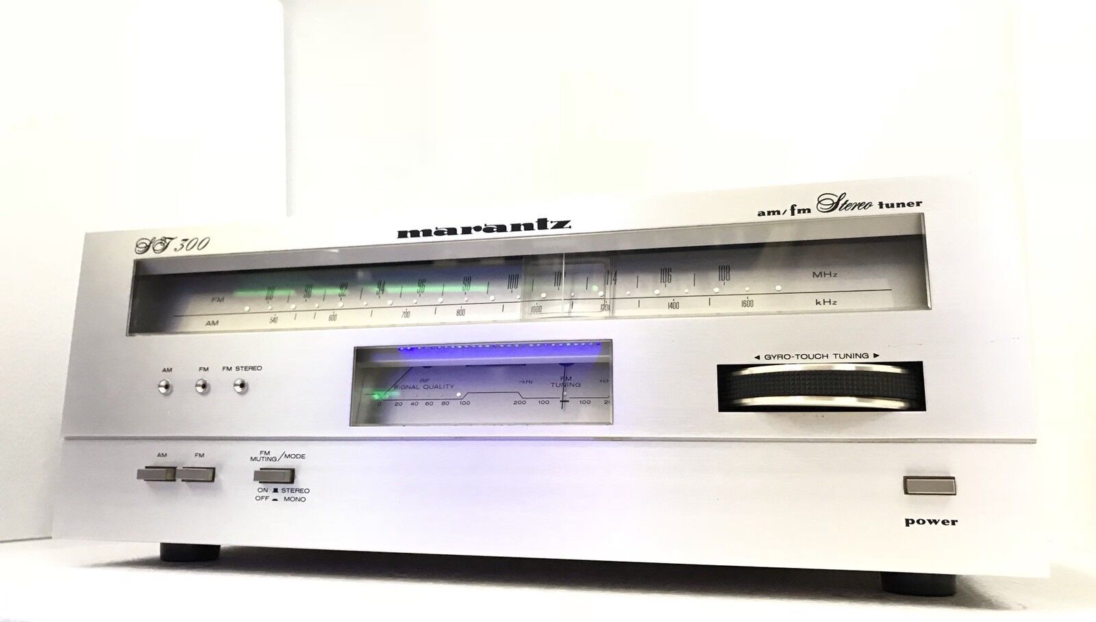 MARANTZ ST-300 AM FM Stereo Tuner analogue Rare Vintage 1980 Like New