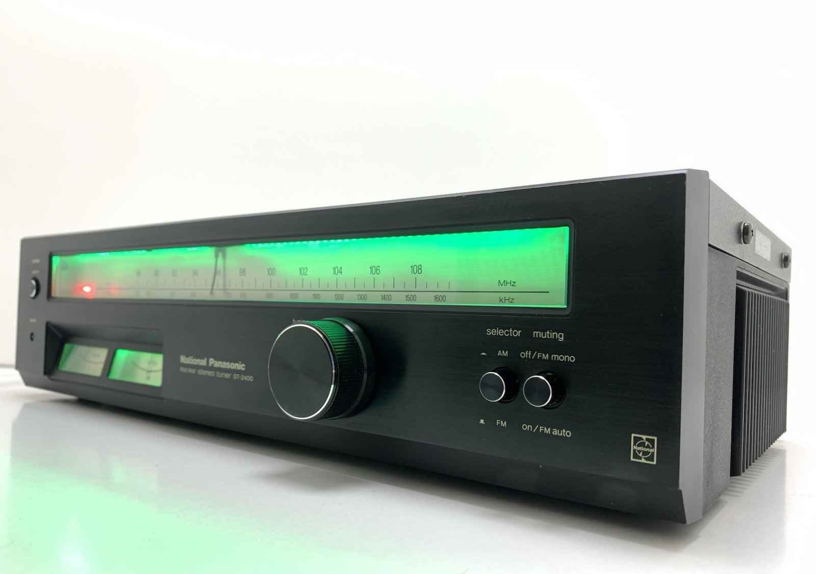 NATIONAL PANASONIC ST 2400 AM/FM Stereo Tuner Vintage 1974 Work Good Look