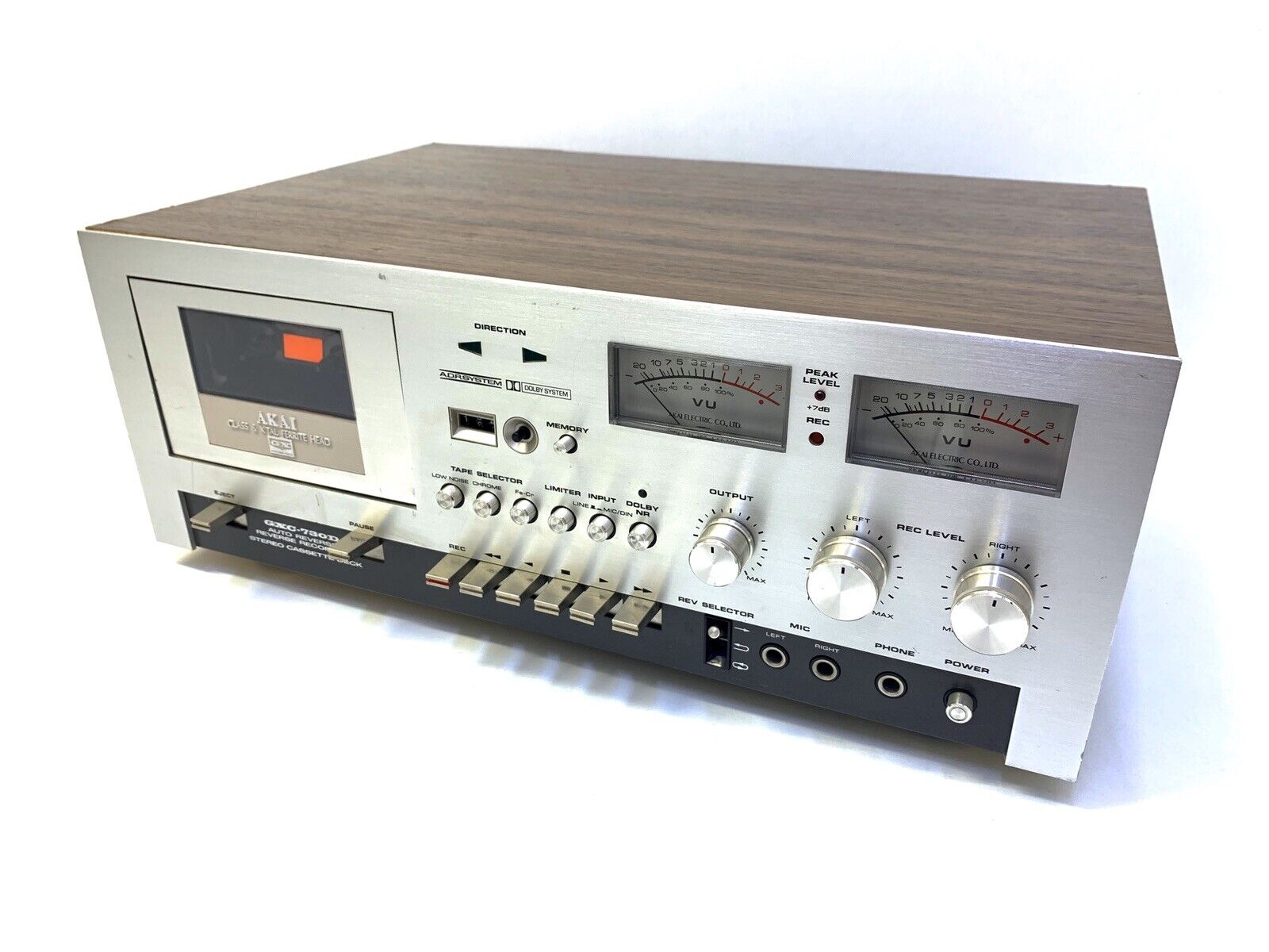 AKAI  GXC-730D Tape Deck Vintage 1976 Auto Reverse 3 Head Refurbished Good Look