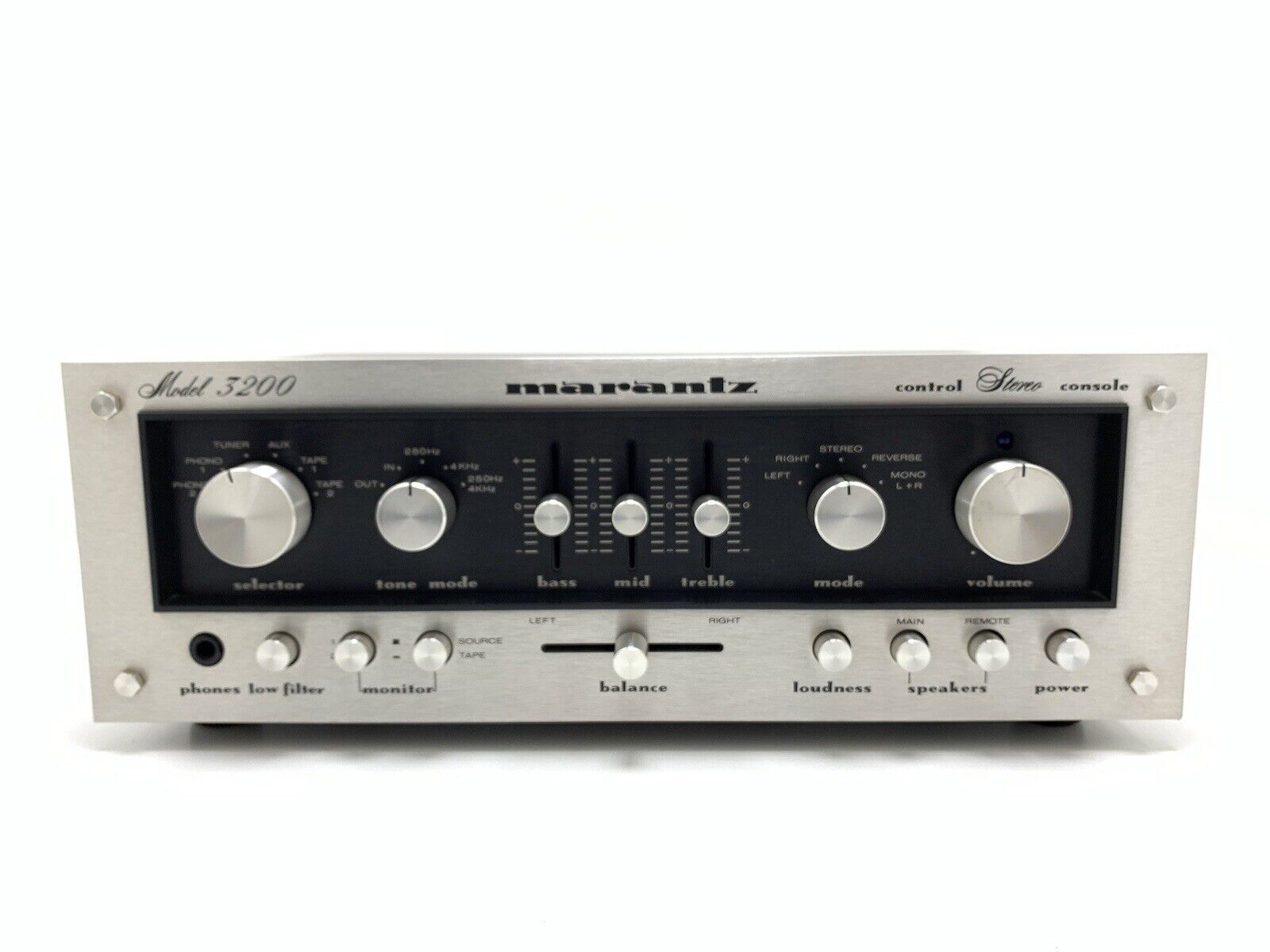 MARANTZ Model 3200 Stereo Pre Amplifier Vintage 1976 HiFi Work Like NEW GoodLook