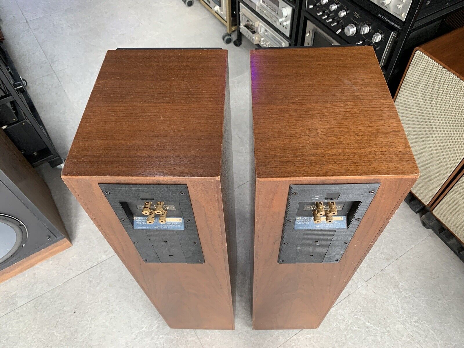 KEF REFERENCE SERIES Model 103/4S Vintage monitor Speaker 200W Work Good Look