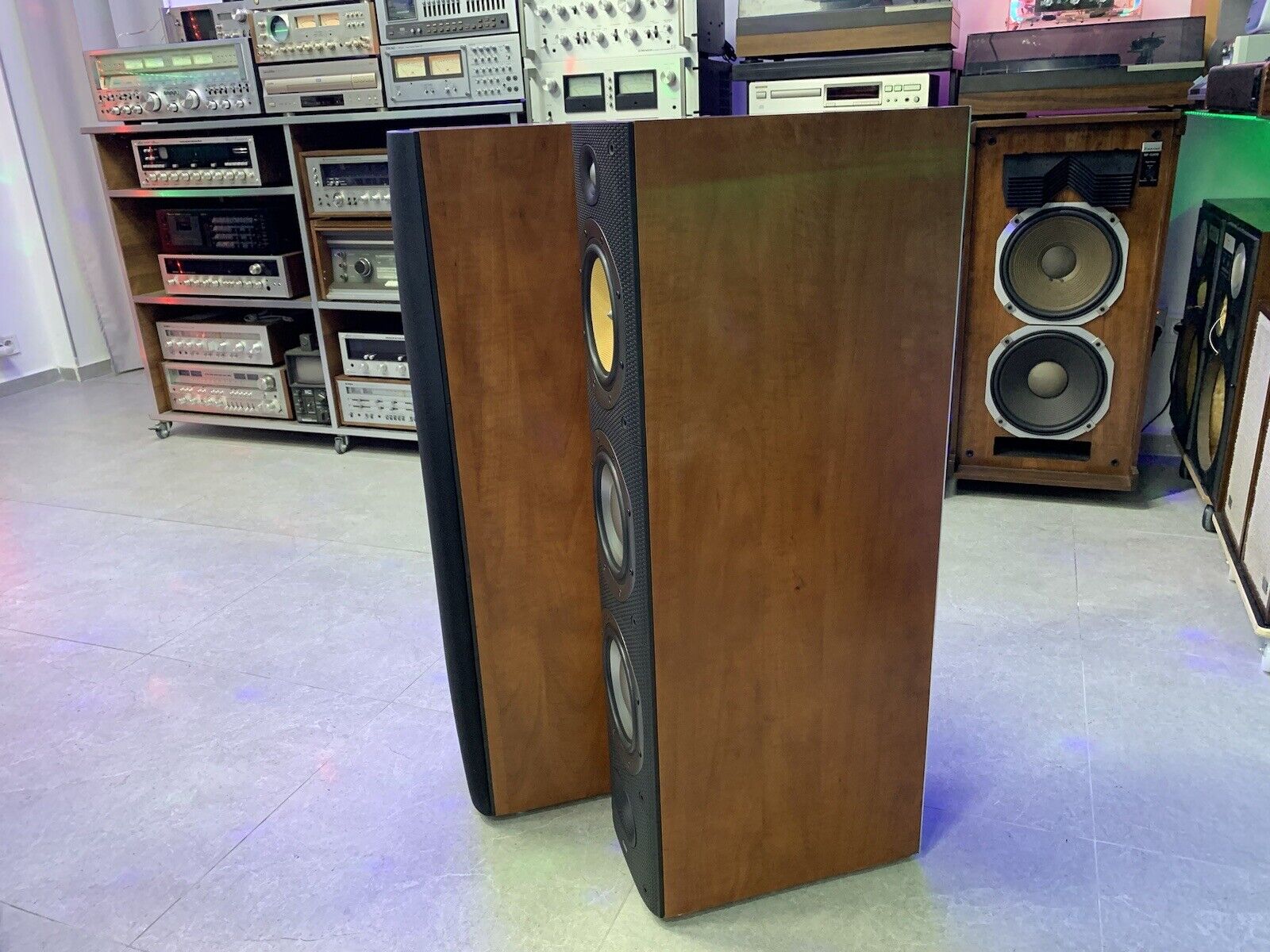BOWERS & WILKINS B&W DM 604 S3 Speaker 3 Way 200 Watts RMS Hi End WORK Good Look