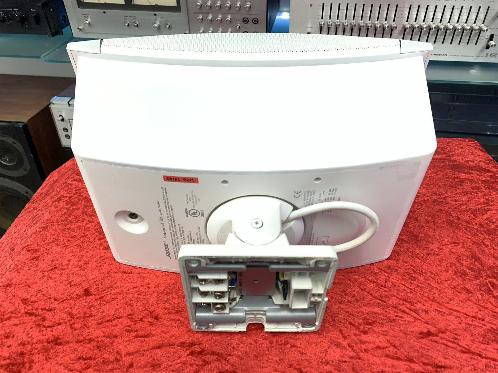 BOSE DS 100SE Free Space Commercial PRO Speaker 2Way 100Watts RMS WORK Good Look