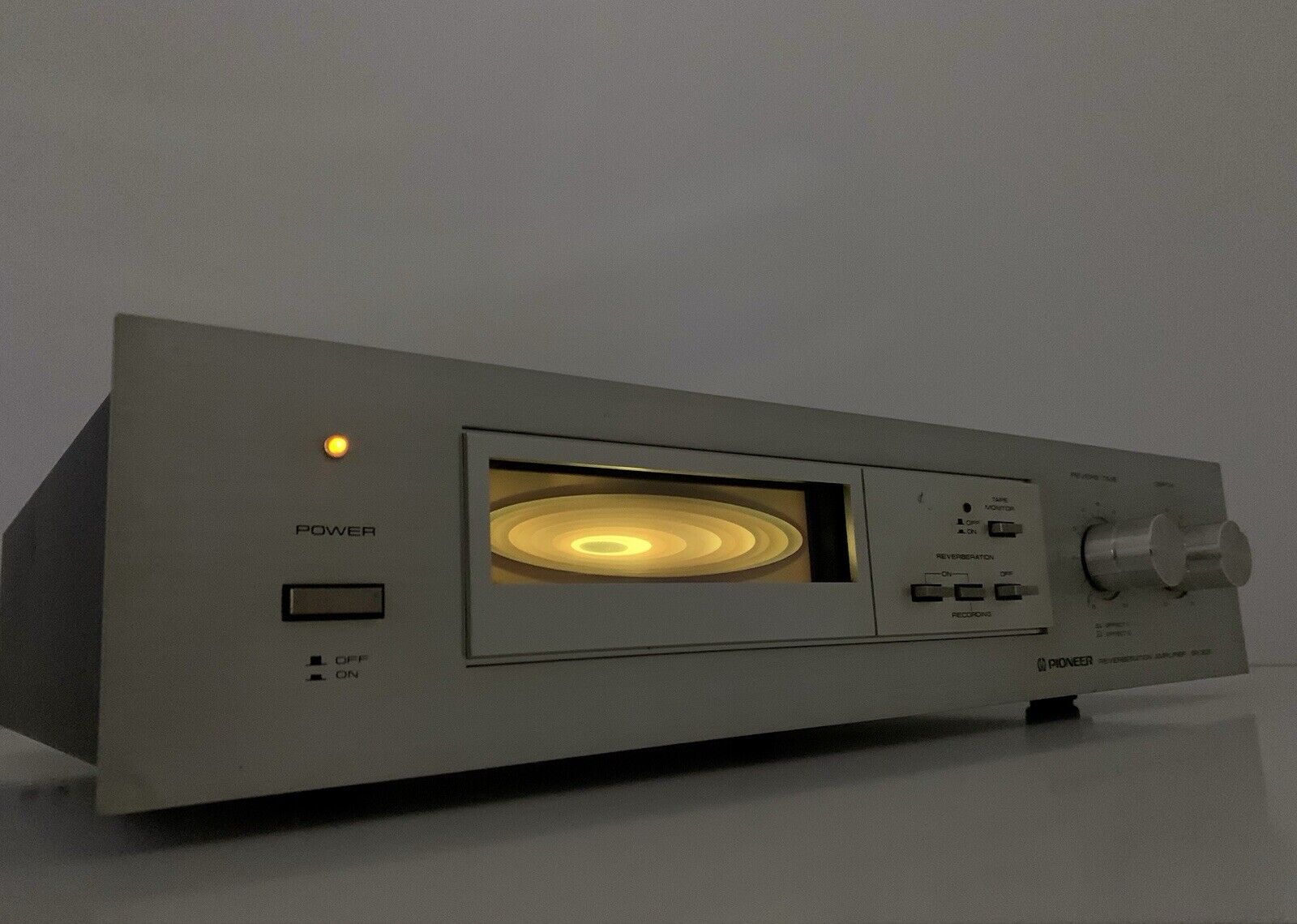 PIONEER Stereo REVERBERATION AMPLIFIER SR-303 Vintage 1980 Work PERFECT GoodLook