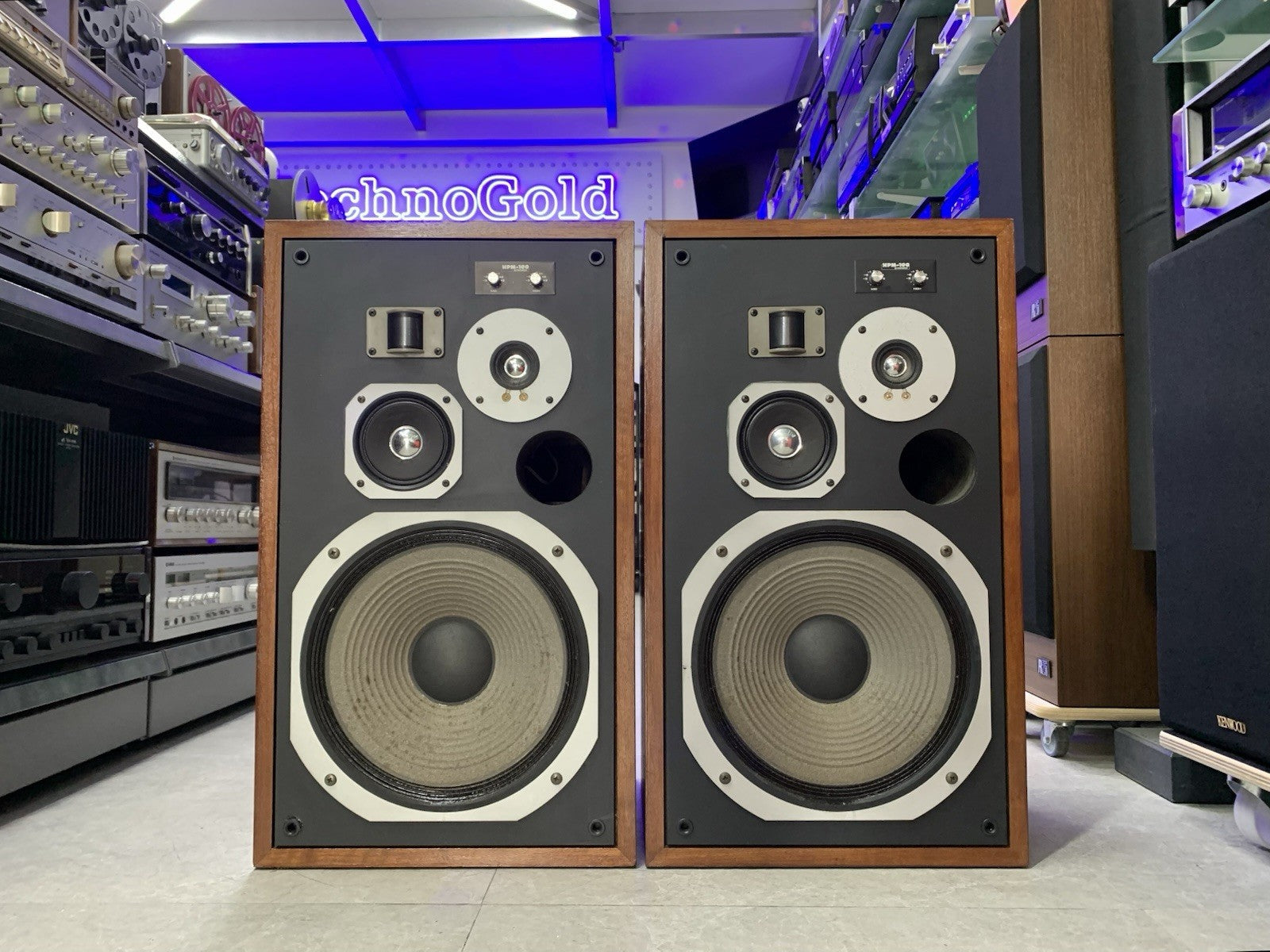 PIONEER HPM 100 Original 4Way SPEAKERS 100 Watts RMS Vintage 1976 WORK GOOD LOOK