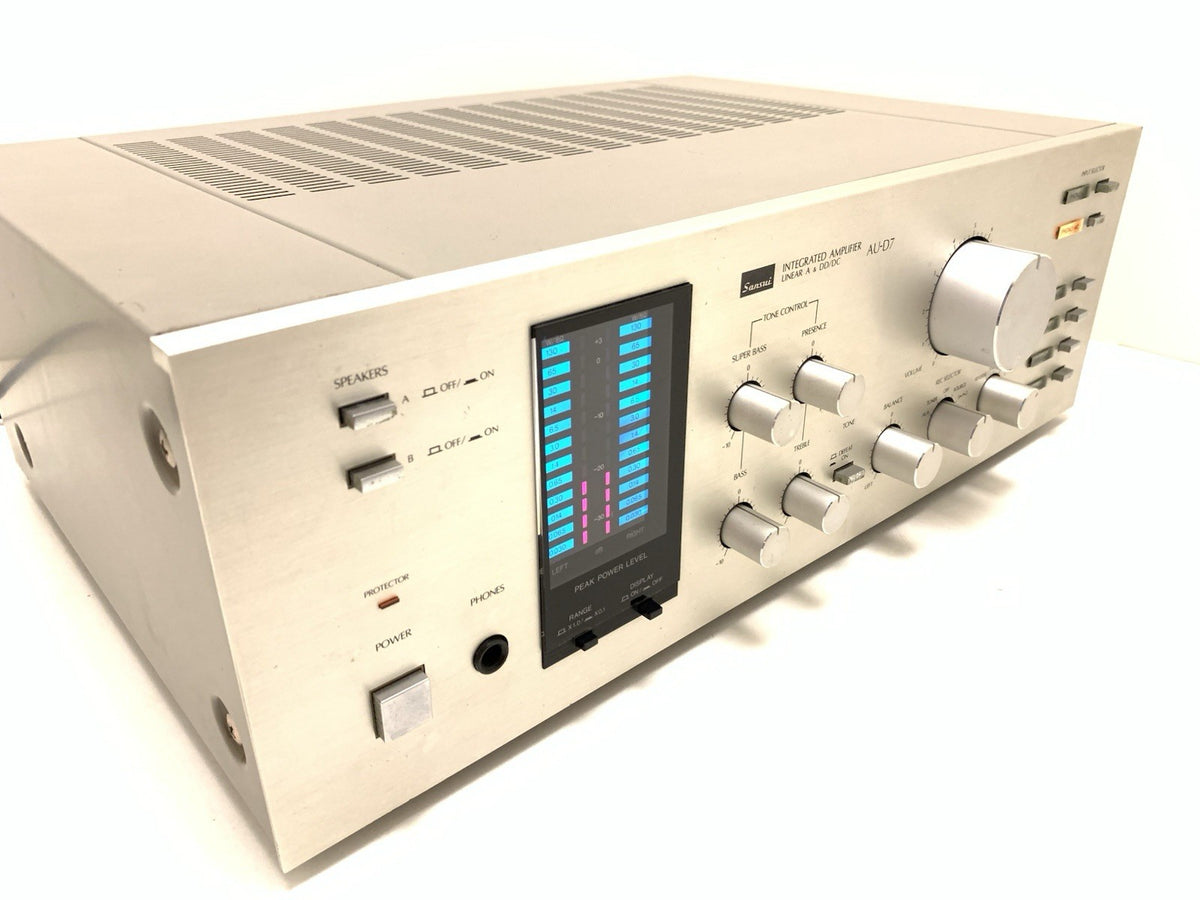 SANSUI AU D7 Integrate Stereo Amplifier 65+65 Watts RMS Vintage 1980 Good Look