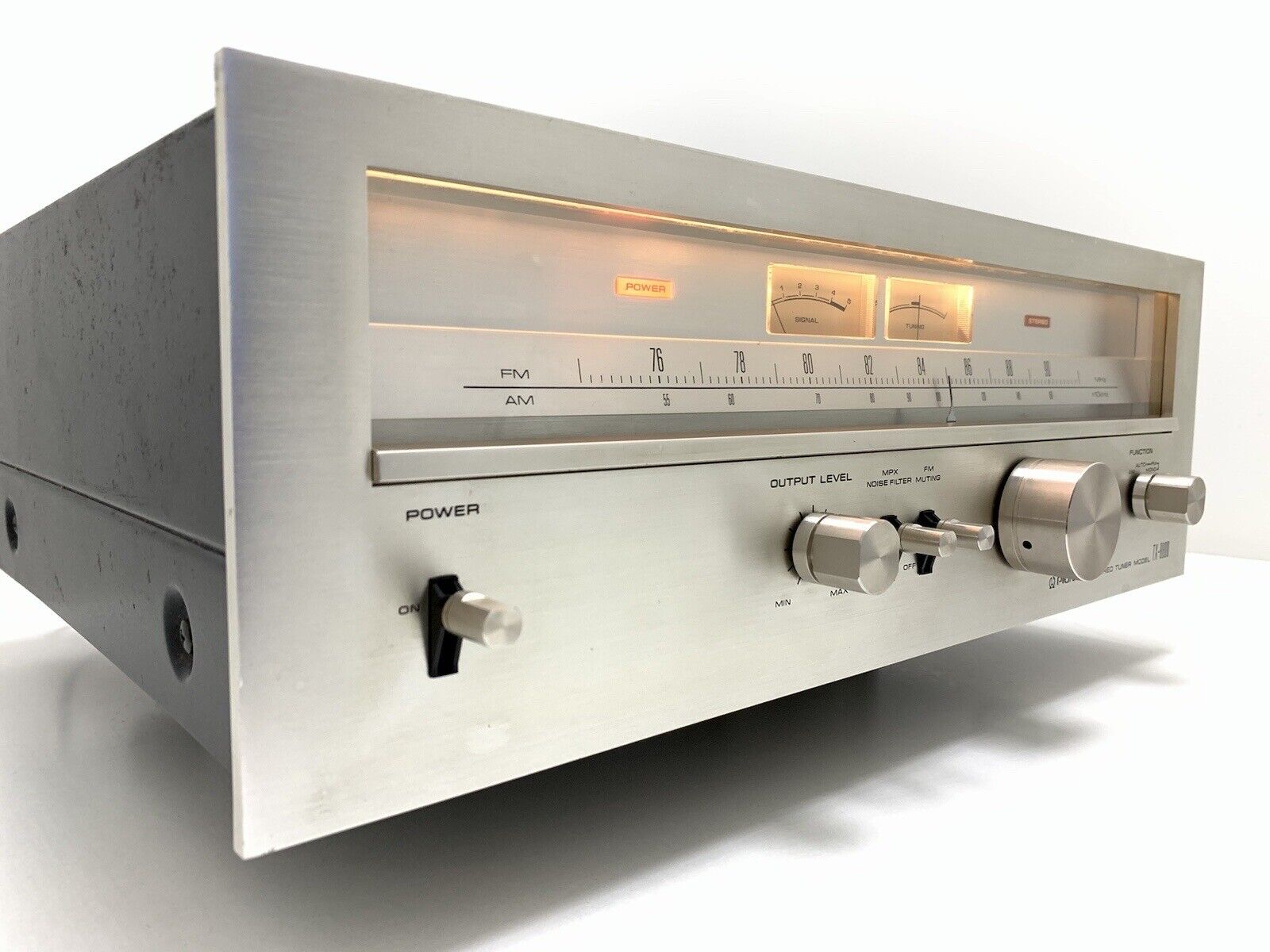 【美品・動作品】 PIONEER STEREO TUNER F-8800X Amazon.co.jp: PIONEER Pioneer F-8800X AM/FM Stereo Tuner