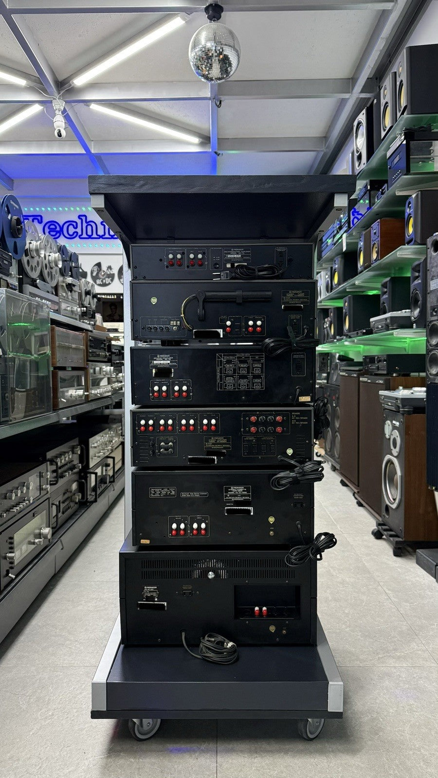 PIONEER Hi End System Rack JA R2S SR 70 TX 8800II SG 70 SA 8800II CT 1000 RT 707