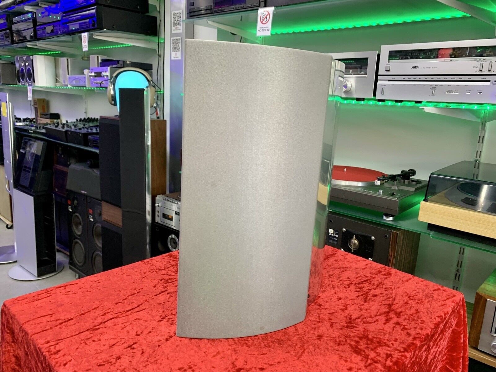 Bang Olufsen B&O BEOLAB 4000 Enceinte active vintage 2 voies