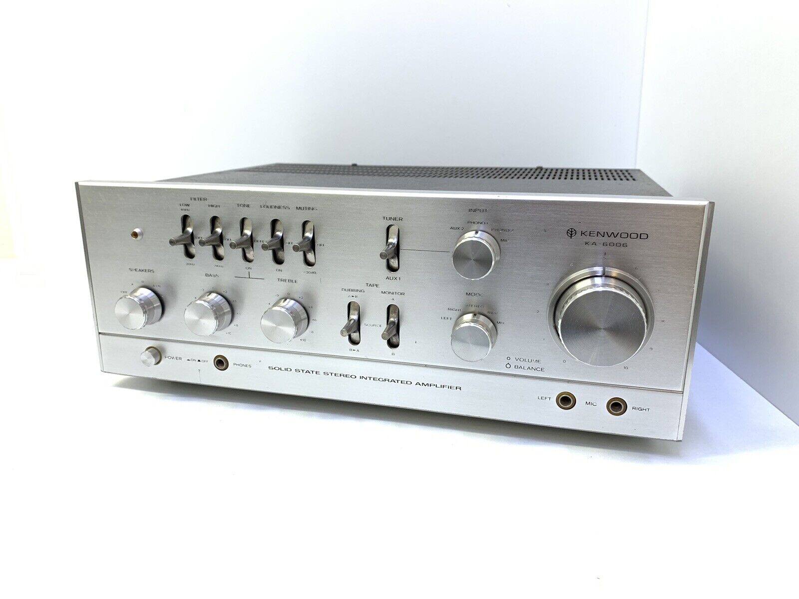 KENWOOD KA-6006 Integrated Stereo Amplifier 96 Watts RMS Vintage 1974 Good Look