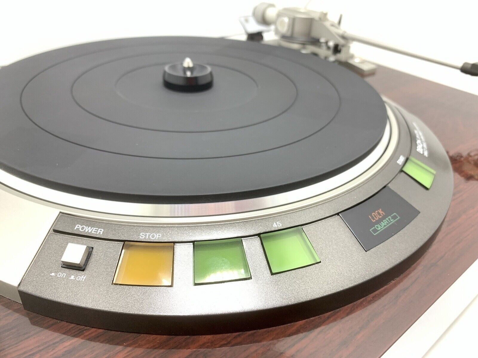 DENON DP-57M Turntable Quartz PLL Direct Drive HiEnd Vintage
