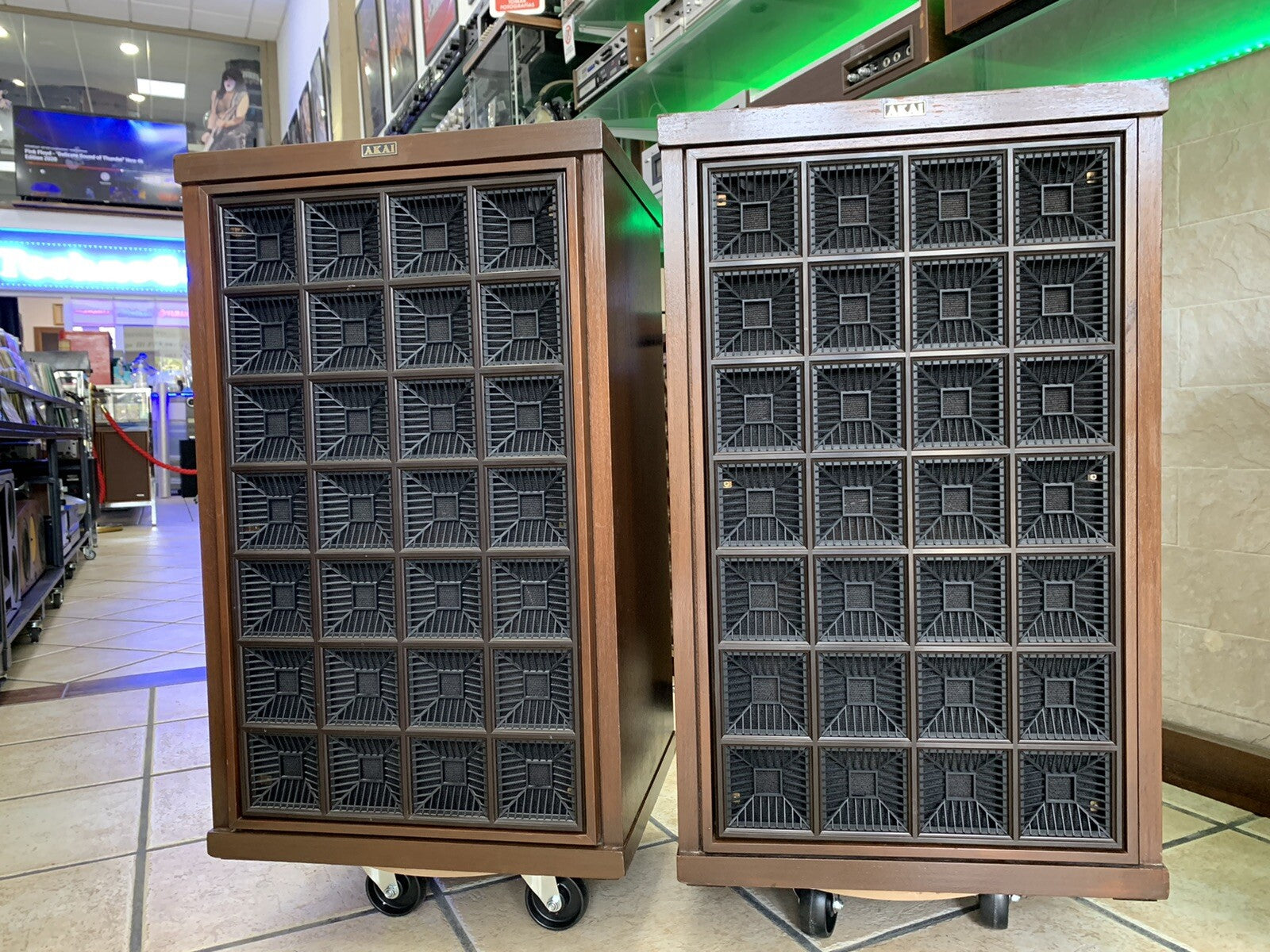 AKAI SW-180 Rare Original Speakers 3 Way 60W RMS Vintage WORK Perfect Good Look