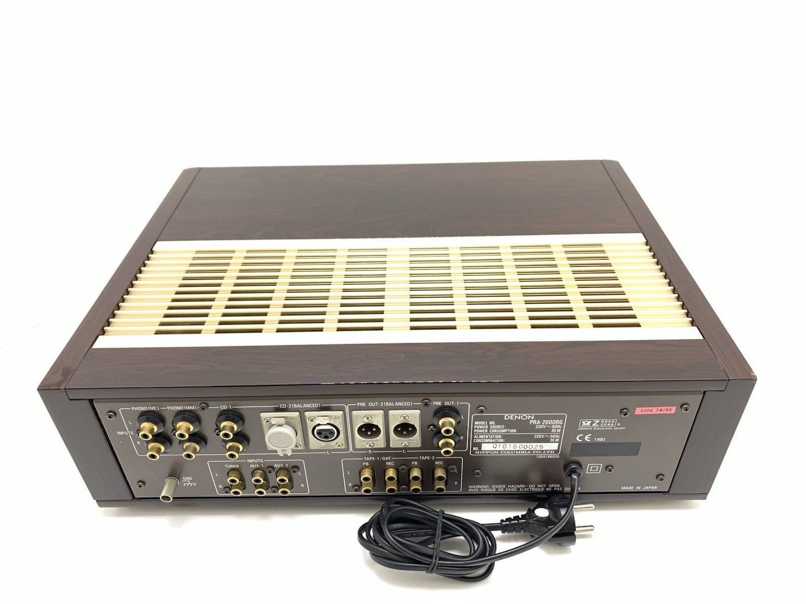 DENON PRA 2000RG Stereo Pre Amplifier Europe Version 220V Hi End WORK Good Look