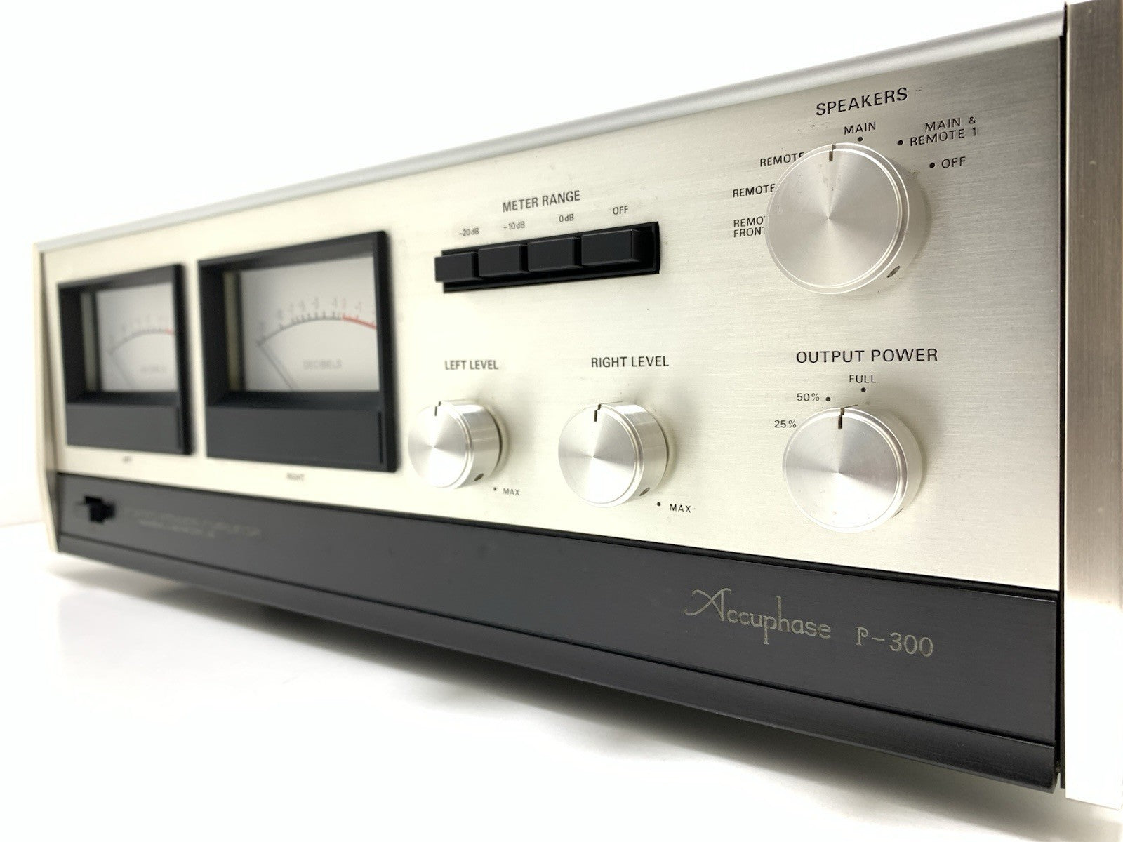 ACCUPHASE P 300 Stereo Power Amplifier 150+150 WRMS Vintage 1975 WORK Good Look