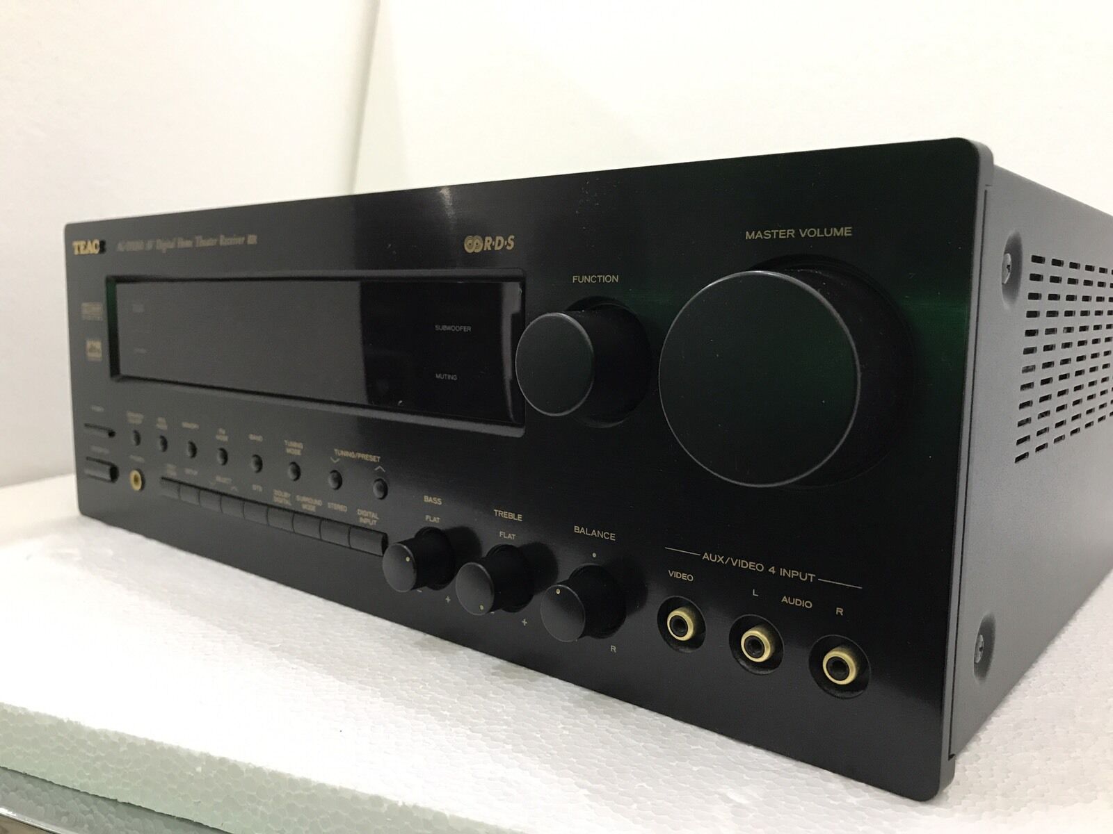 TEAC AG-D9260AV  5x100 Watt Digital Home Theatre Receiver 100% Perfect Good Look