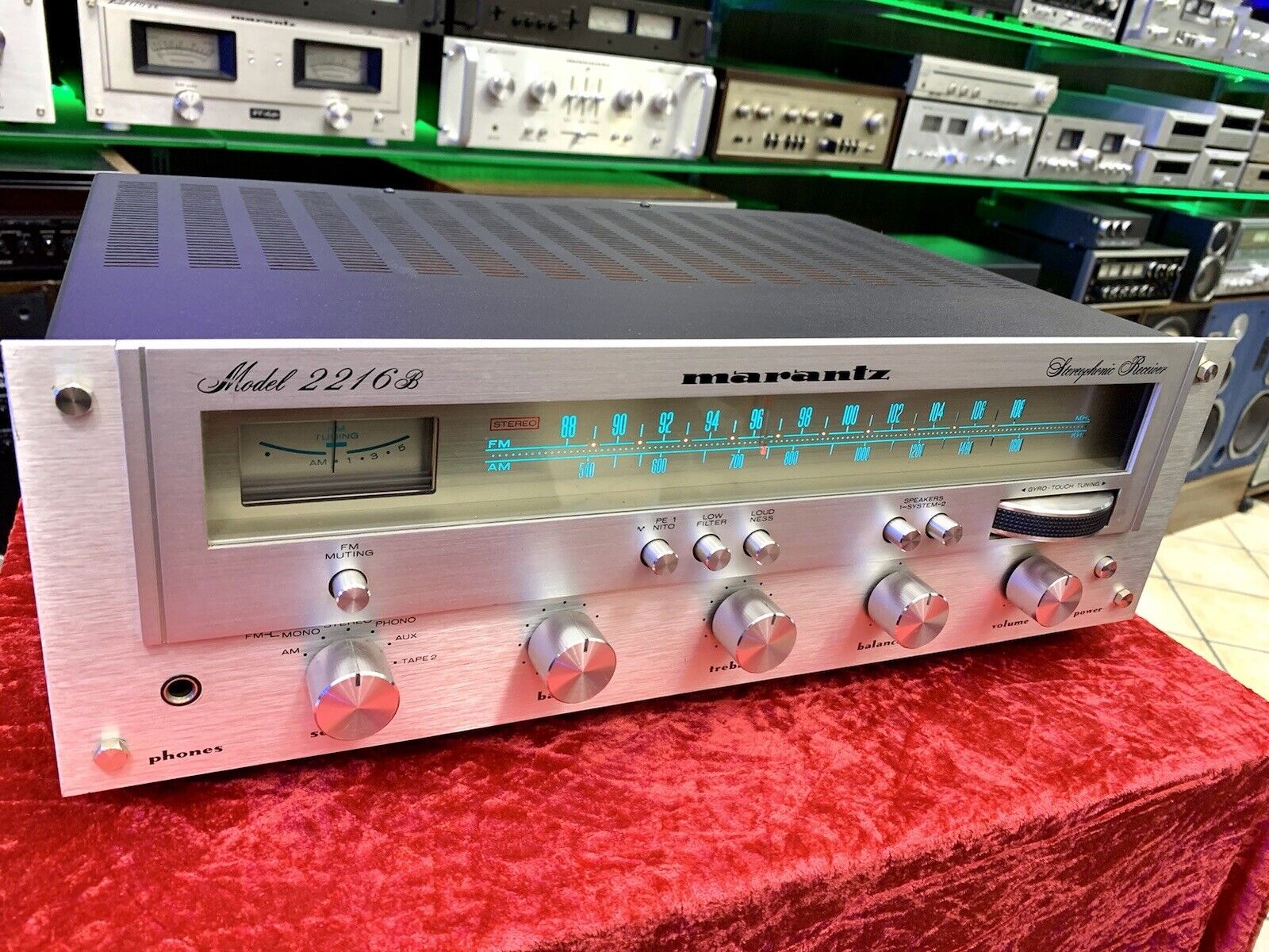 MARANTZ 2216B Stereo Receiver 32 Watts RMS Vintage 1977-80 RARE WORK Good Look