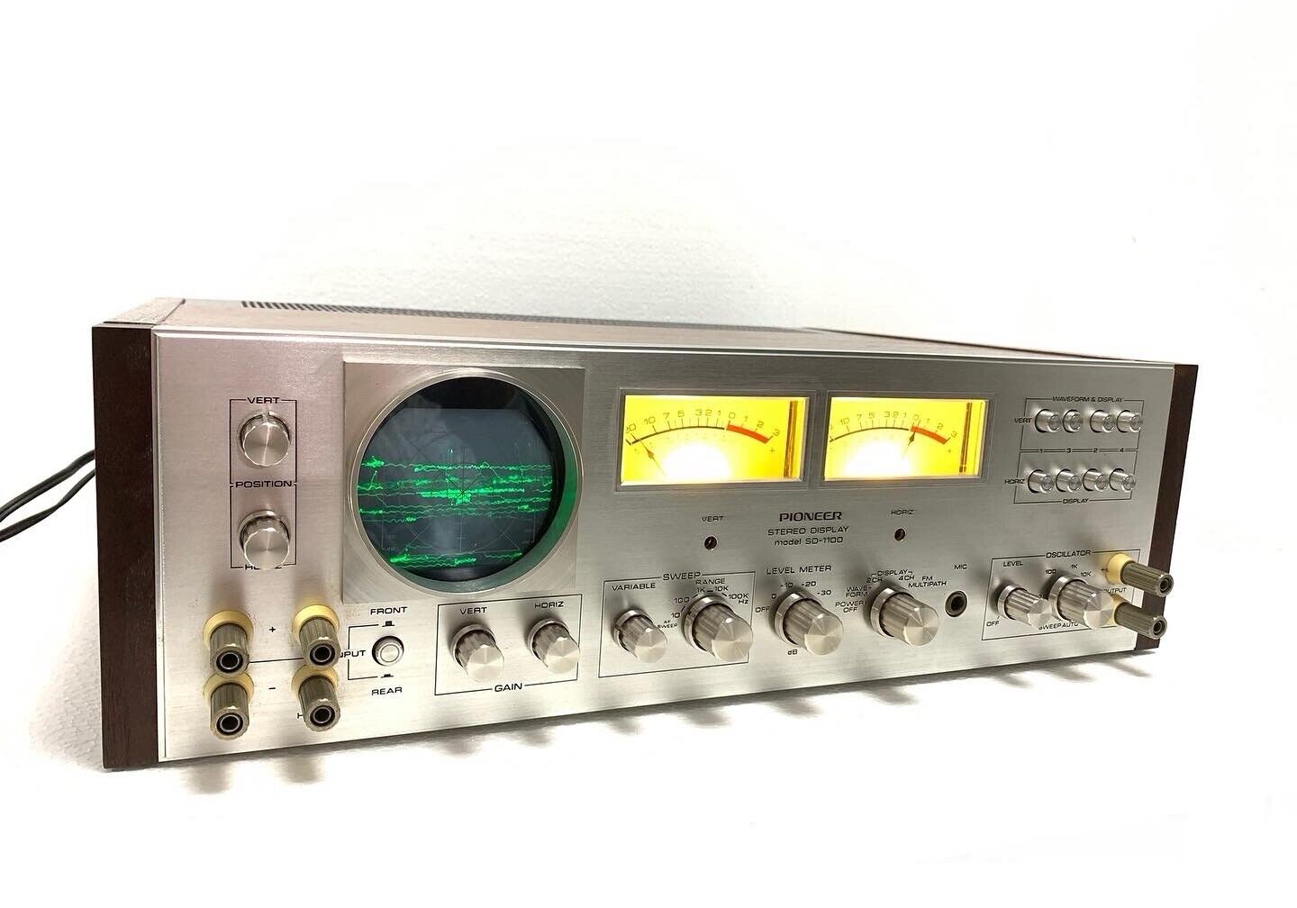 PIONEER SD-1100 Stereo Display Audio Scope VERY RARE Vintage 1972 WORK Good Look