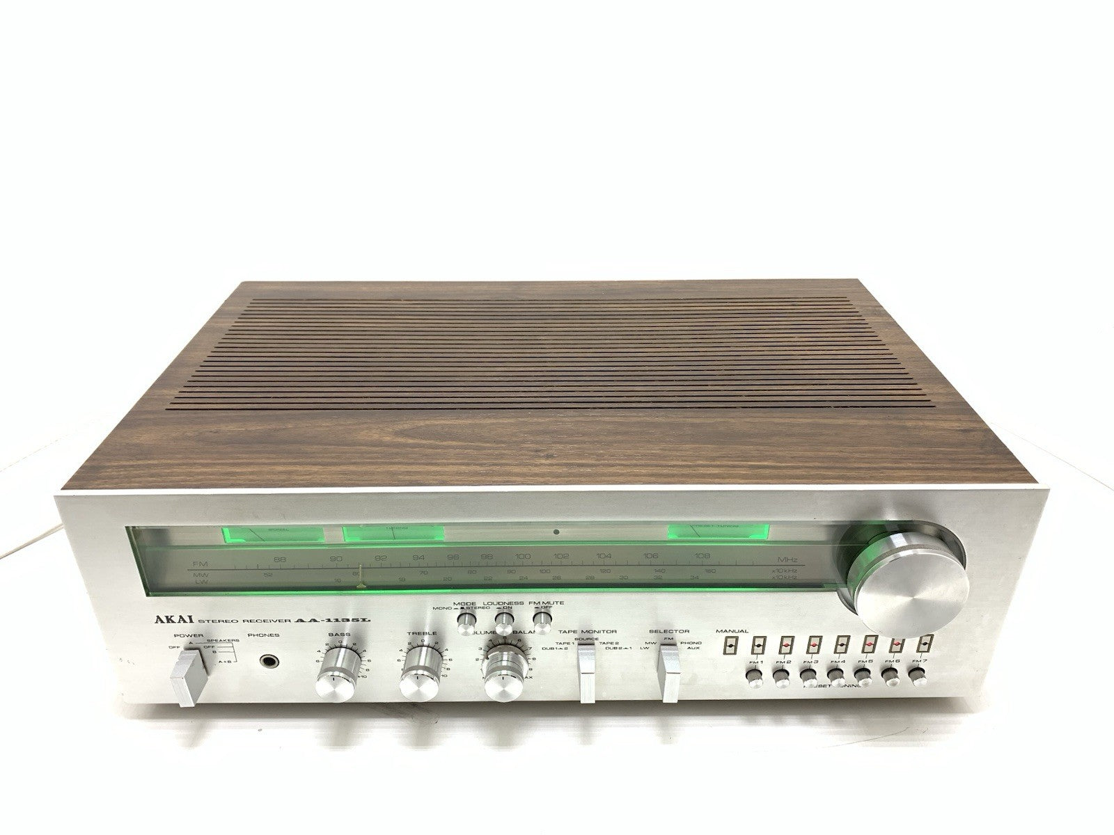 AKAI AA 1135L Stereo HiFi Receiver 38+38 Watts RMS Vintage 1979 WORK GOOD LOOK