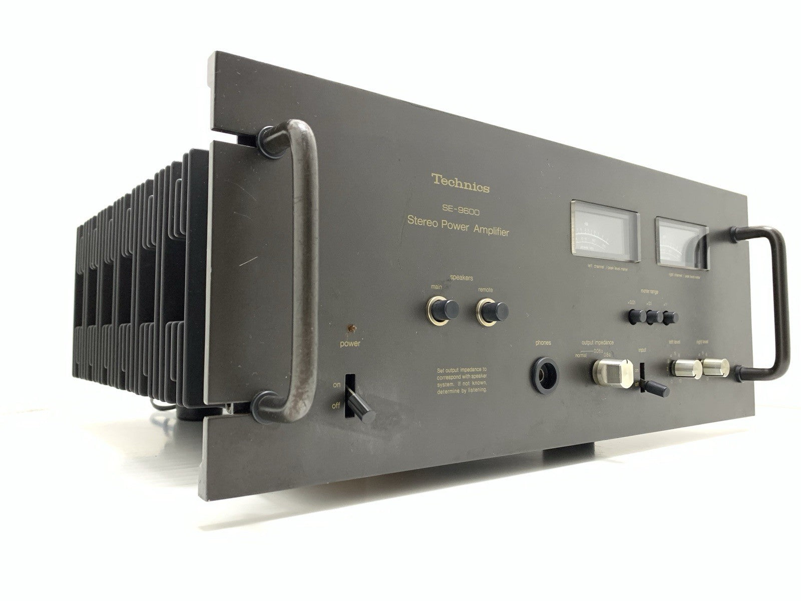 TECHNICS SE 9600 Power Amplifier 2 X 110 Watts RMS Vintage 1975 WORK GOOD LOOK