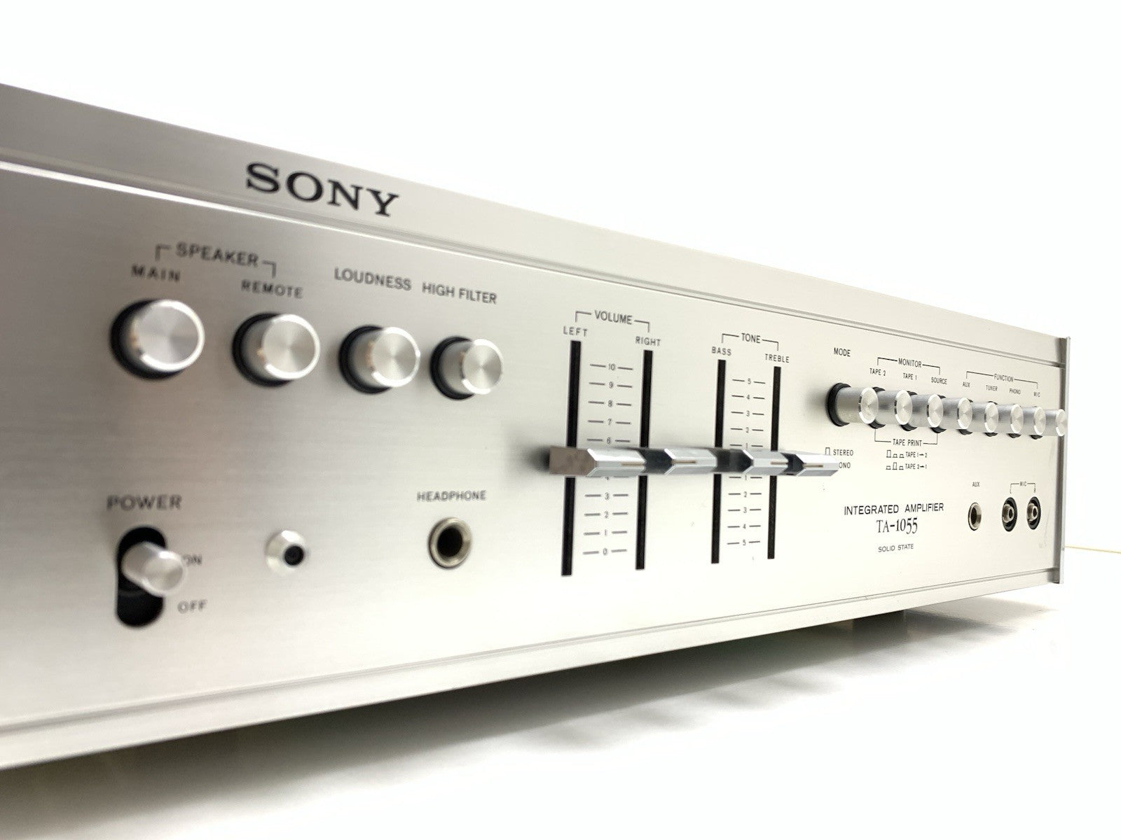SONY TA 1055 Integrated Stereo Amplifier 23+23 W RMS Vintage 1973 WORK Good Look