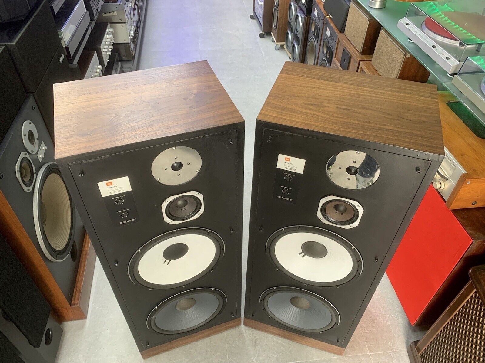 JBL L-150 LEGENDARY Speakers 300 Watts Vintage 1982 Refurbished WORK LIKE NEW