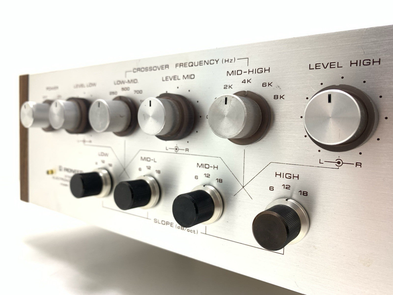 PIONEER SF 70 SF 700 ELECTRONIC CROSSOVER 3/2 Way Vintage 1969 WORK Good Look