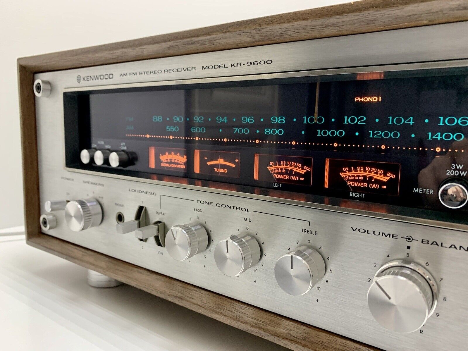 KENWOOD KR-9600 FM Stereo Receiver 2 X 160 Watts RMS Vintage 1976 WORK Good Look