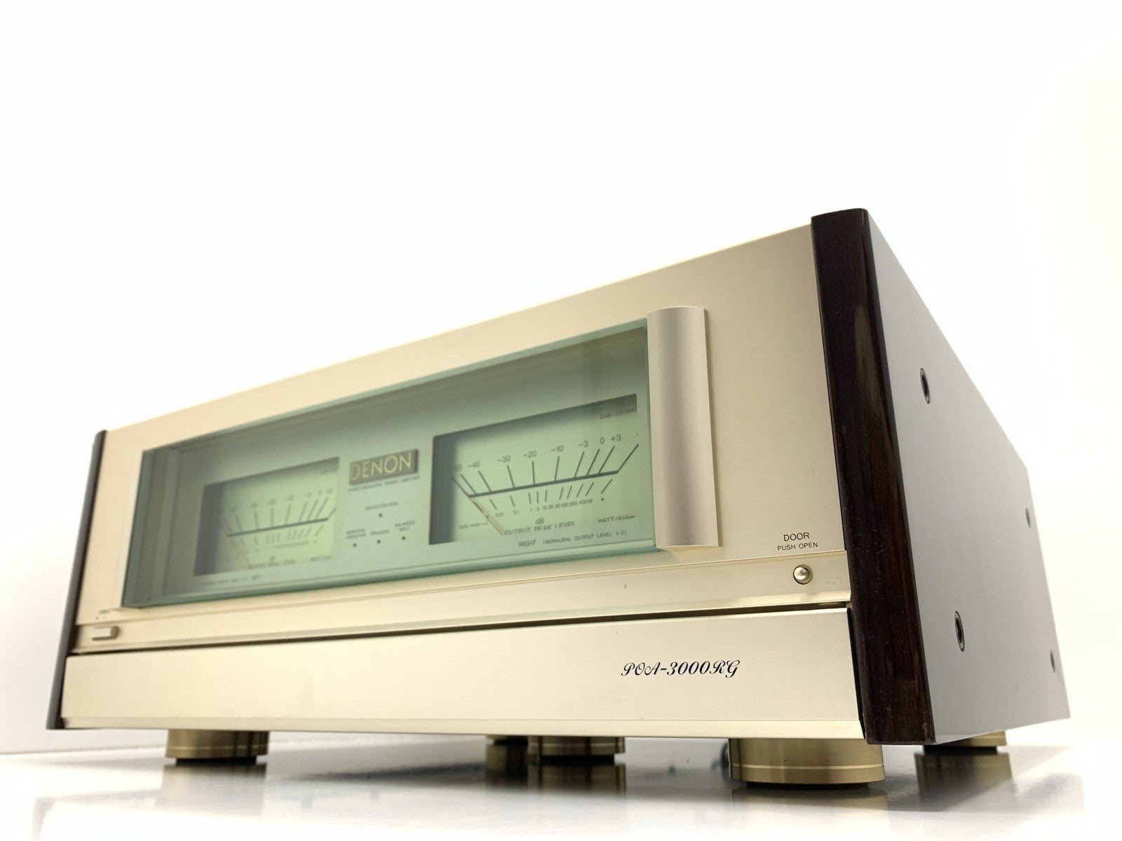 DENON POA 3000RG Stereo Power Amplifier 250+250 WRMS Vintage 1990 WORK Good Look