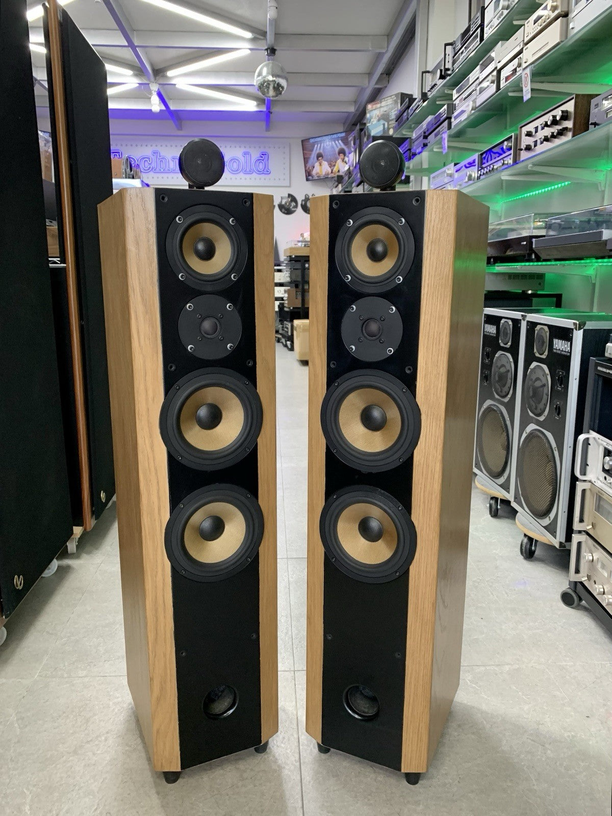 SONY SS X9ED High End Speakers 4 Way 250 Watts RMS Vintage 2000 WORK Good Look