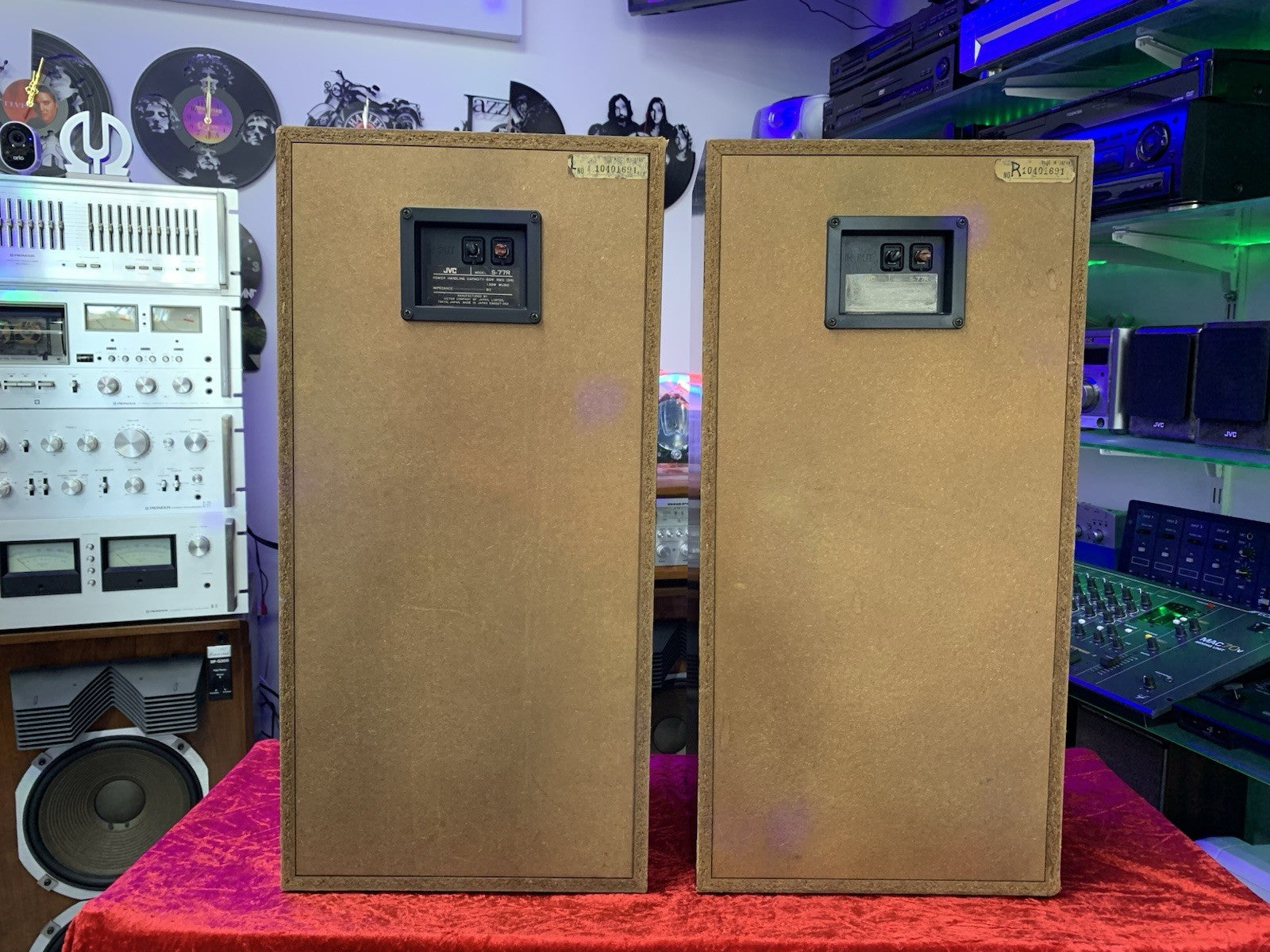 JVC S 77R Speakers 3Way System 120 Watts RMS Vintage 1980 Work Perfect Good Look