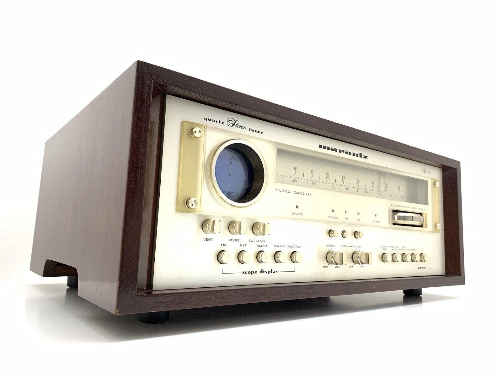MARANTZ ST 8 AM/FM Quartz Stereo Audio Scope Tuner Vintage 1980 WORK Good Look