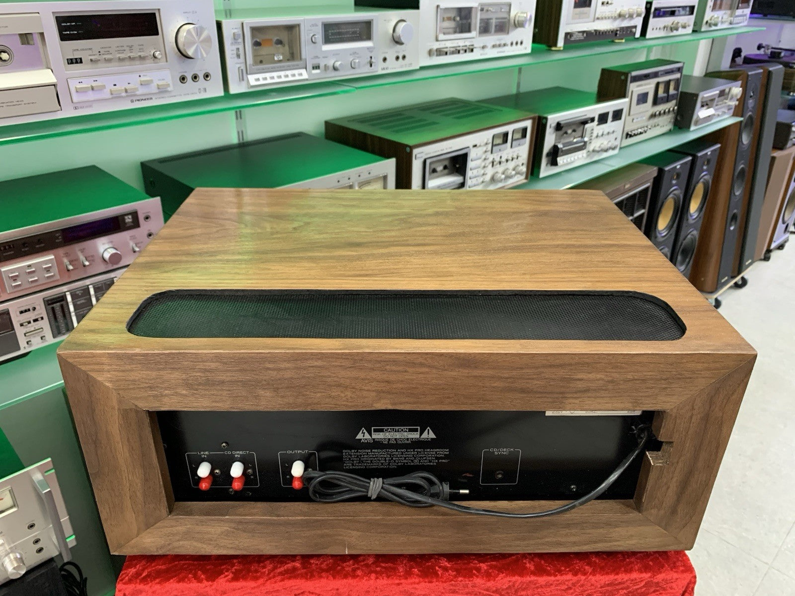 TEAC V 8000S Cassette Tape Deck 3 Head Wood Box 15Hz-21KHz Metal WORK Good Look