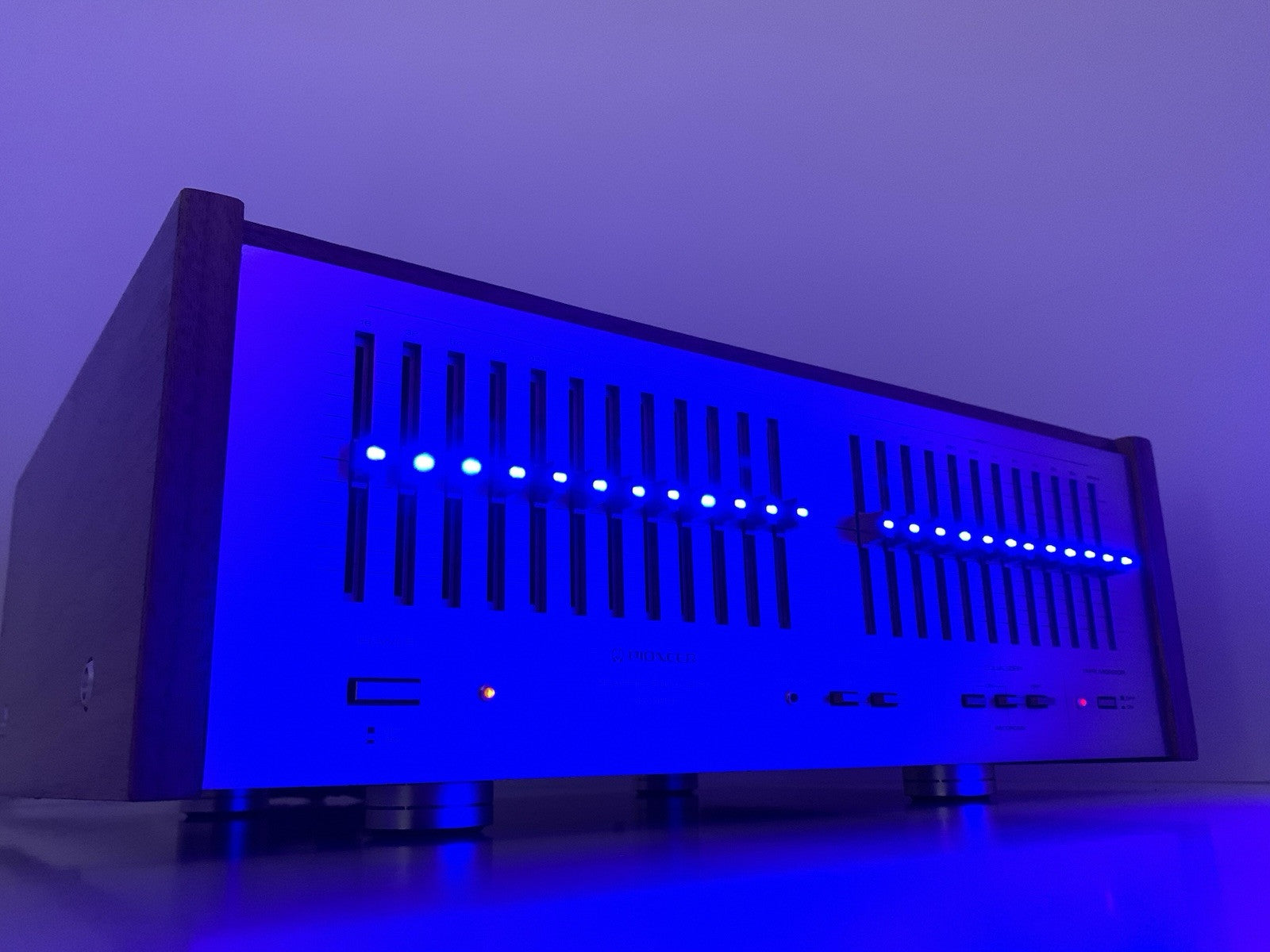 PIONEER SG 9800 Graphic Equalizer BLUE LED with WOOD BOX Vintage WORK Good Look