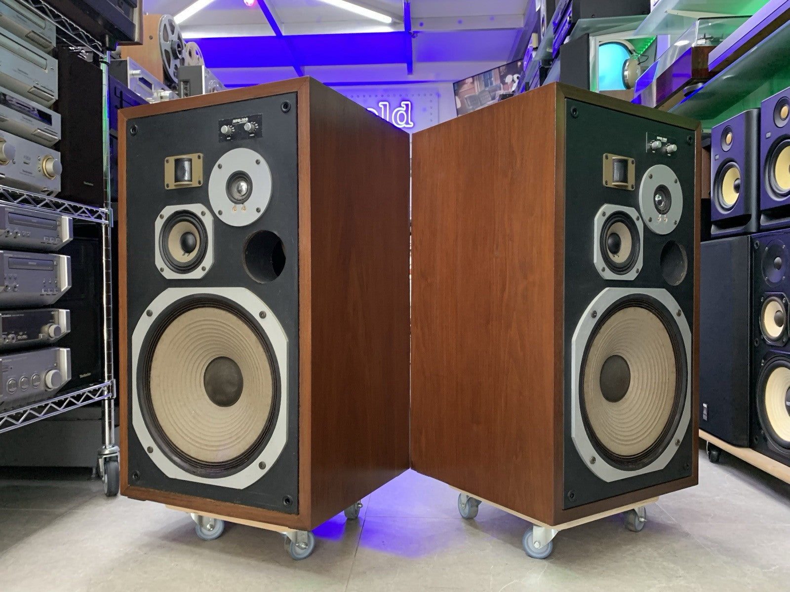 PIONEER HPM 100 Original 4Way SPEAKERS 100 Watts RMS Vintage 1976 WORK GOOD LOOK