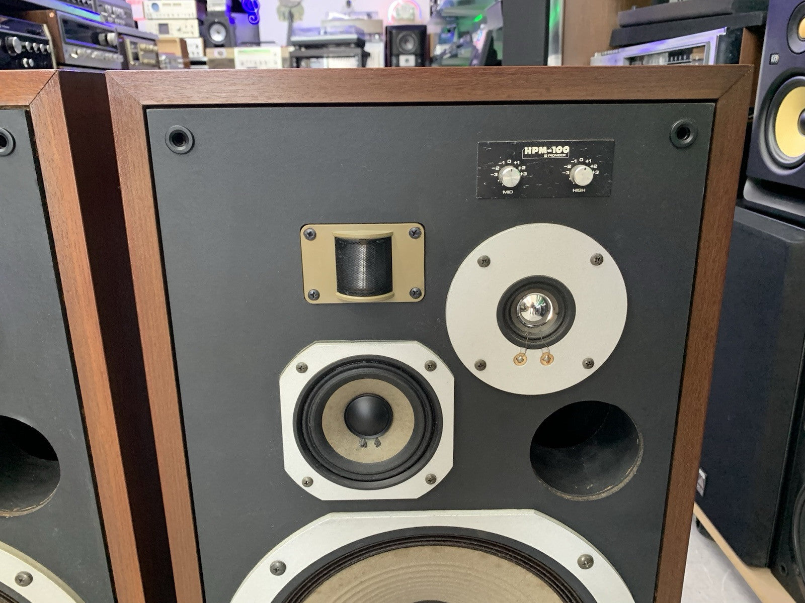 PIONEER HPM 100 Original 4Way SPEAKERS 100 Watts RMS Vintage 1976 WORK GOOD LOOK