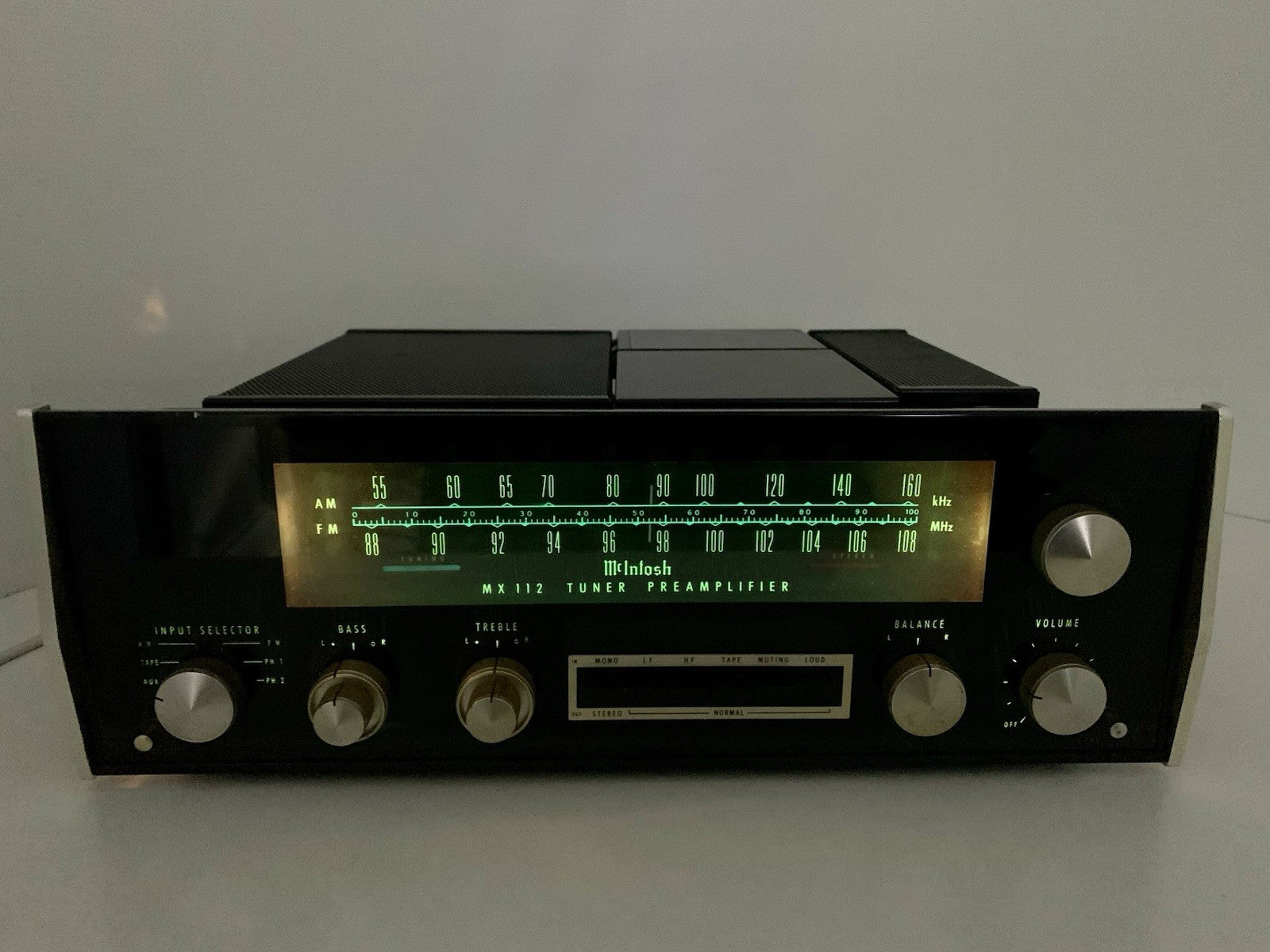 McINTOSH MX 112 Stereo FM AM Tuner Pre Amplifier Vintage 1970 WORKING Good Look