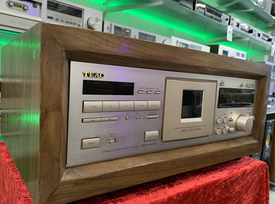 TEAC V 8000S Cassette Tape Deck 3 Head Wood Box 15Hz-21KHz Metal WORK Good Look
