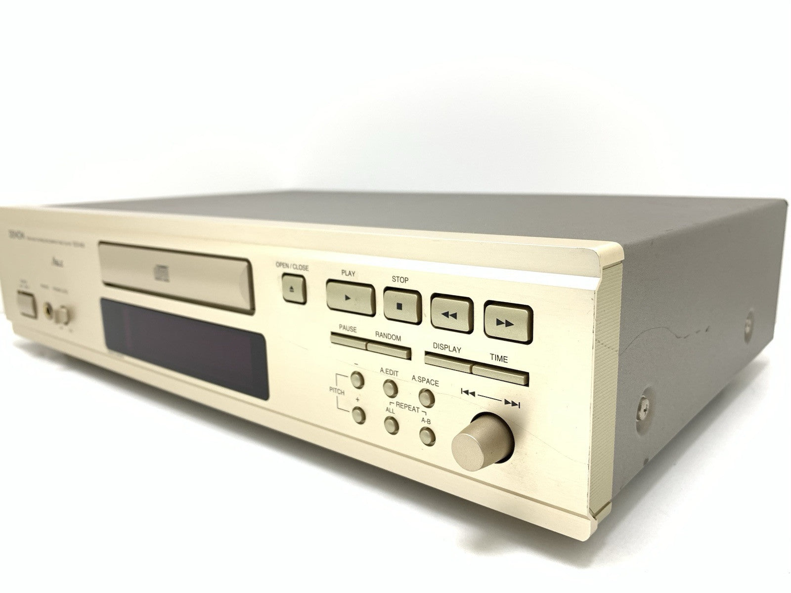 DENON DCD 655 Digital Compact Disc Player Gold High End Vintage 1999 Good Look