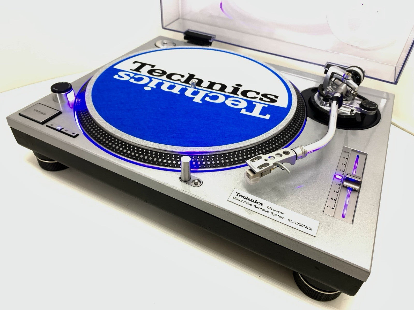 TECHNICS SL 1200 MK2 Direct Drive Turntable Vintage NEW BLUE LEDs WORK Like New